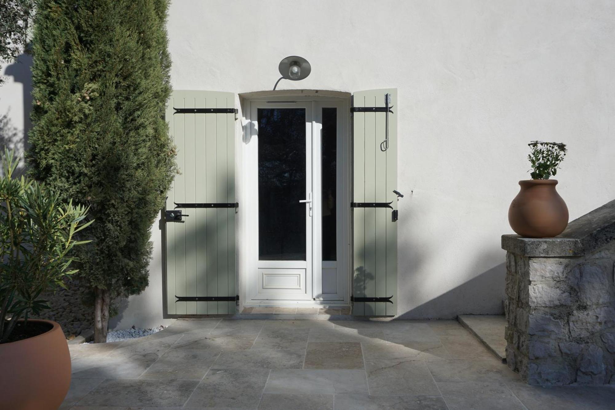 Maison Les Costes Vernegues Exteriör bild