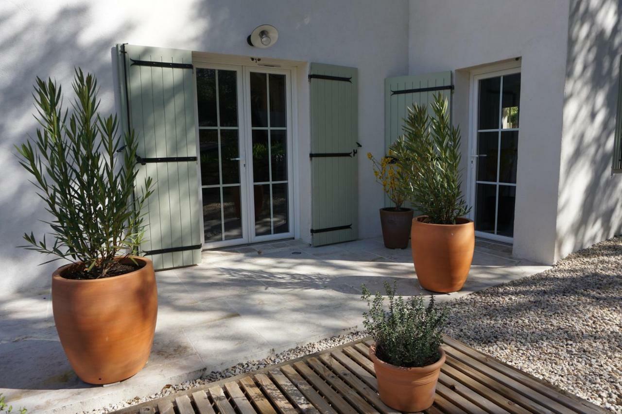 Maison Les Costes Vernegues Exteriör bild